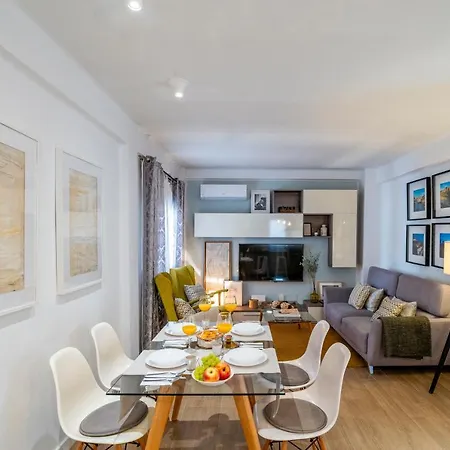New Luxury House In The Center! Nuevo Piso De Lujo En El Centro. Malaga